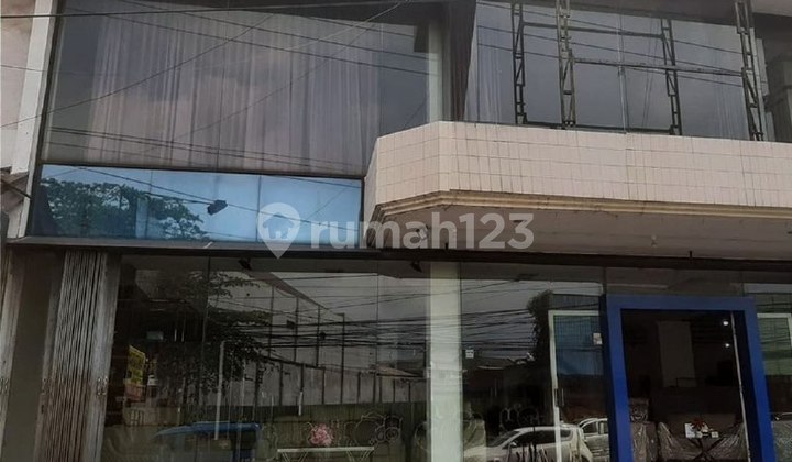 h094 Rumah Usaha Nol Jalan Raya Tengah Kota Malang bisa untuk Showroom h094 Rumah Usaha Nol Jalan Raya Tengah Kota Malang bisa untuk Showroom