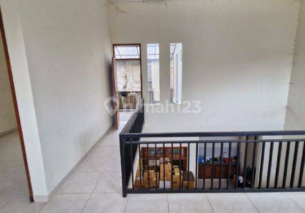 V013 Dijual Rumah di Jl. Danau Danau Sawojajar Malang  2