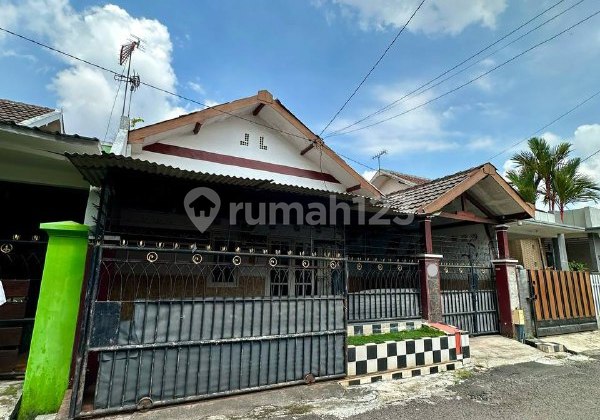 h134  Rumah Siap Huni Hanya 950 Jt-an Sulfat Malang