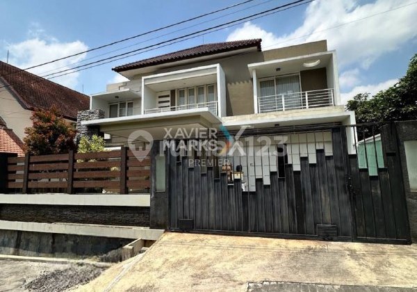 h158 Turun Harga ! Butuh Segera Laku Rumah di Bukit Dieng, Malang