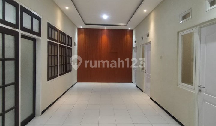h112 Spacious House Can Be Used for Boarding Business, Strategic Location 2