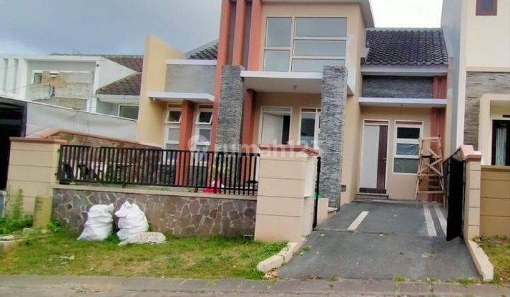 V046 Rumah Minimalis di Villa Puncak Tidar Malang 2