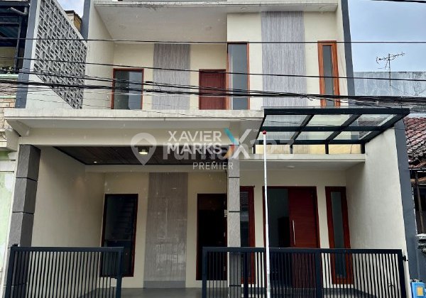 i009 Dijual Rumah Bangunan Baru di Taman Sulfat, Malang