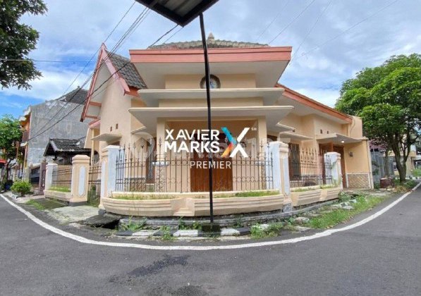 H71 Hook Position❗ Move-in Ready House in Sulfat, Malang City 2