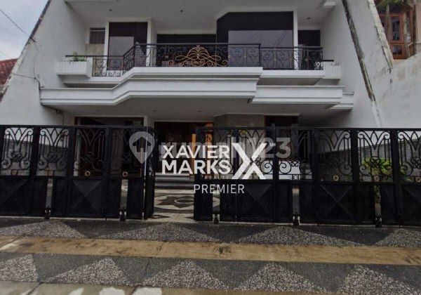 i112 Strategic 2-Story House Perfectly Located in the Center of Malang City 2