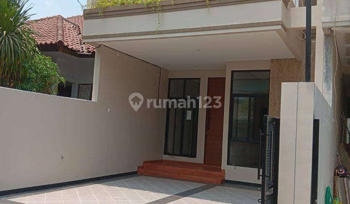 Rumah Siap huni di komplek jatiwaringin Pondok Gede Kota Bekasi  2