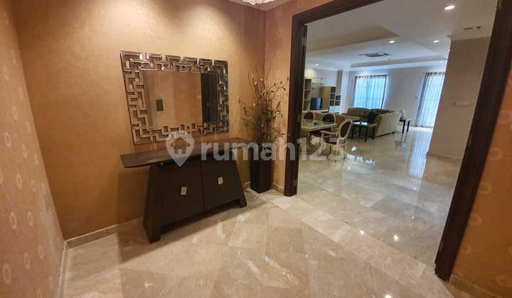 Apartemen Dijual 3 Br, Furnished di Apart Belleza Tower Louvre 2