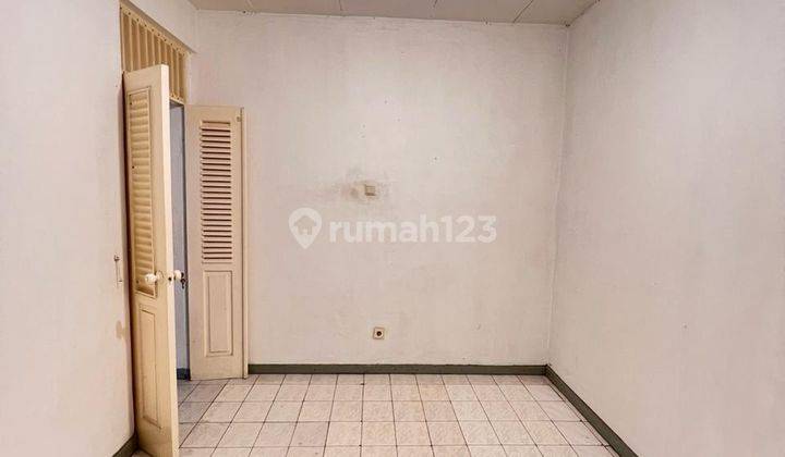kamar tidur rumah di alam permai pondok