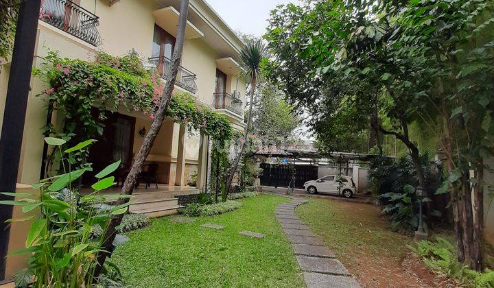 Rumah Bagus Halaman Luas Di Jl Bangau, Pondok Labu, Jakarta 2