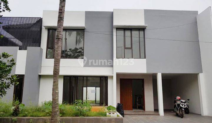 Rumah Bagus Nyaman dan Siap Huni di River Park Bintaro Jaya Sektor 8, Tangerang Selatan  1