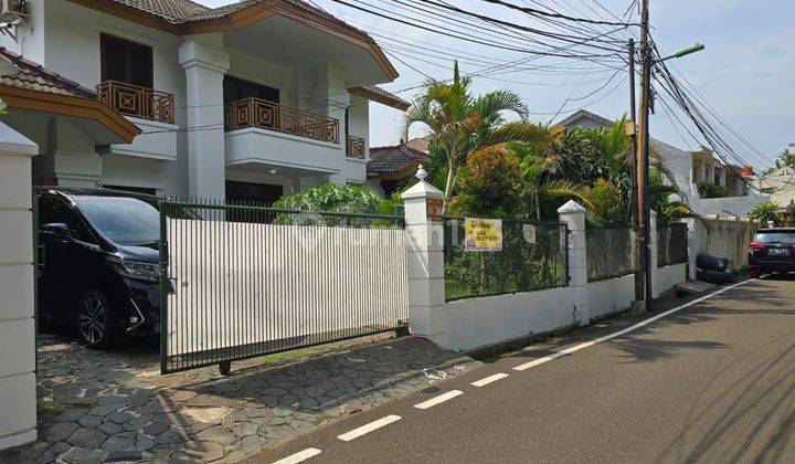 Rumah Bagus Siap Huni dan Asri di Jl Ampera, Kemang, Jakarta Selatan 1