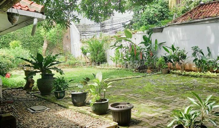 Rumah Nyaman Lokasi Strategis di Jl Kertosono, Menteng, Jakarta Pusat 2