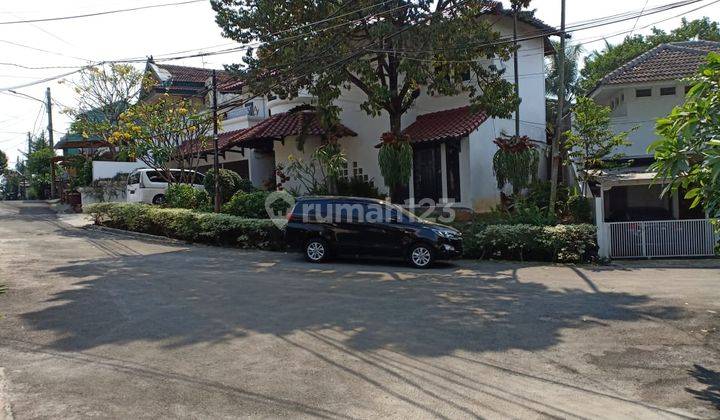 Dijual Rumah Nyaman Di Jl Merak, Bintaro Jaya 1