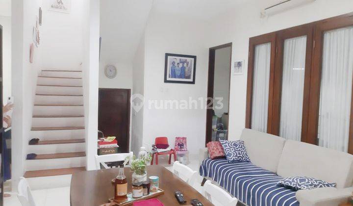 Rumah di Emerald Residence Bintaro Sektor 9 Siap Huni 1