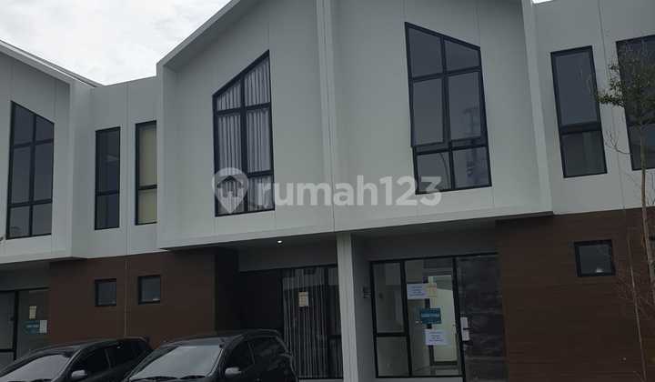 27 VBt For Quick Sale House in Citra Garden Puri