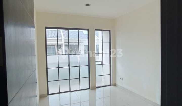13 V Lk Disewakan Rumah di Green Village Cipondoh 6X10,5 13 V Lk Disewakan Rumah di Green Village Cipondoh 6X10,5