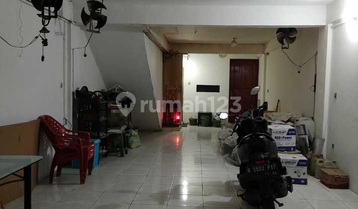 3 V Yny For Quick Sale 4-Storey Shop House with 4 Bedrooms