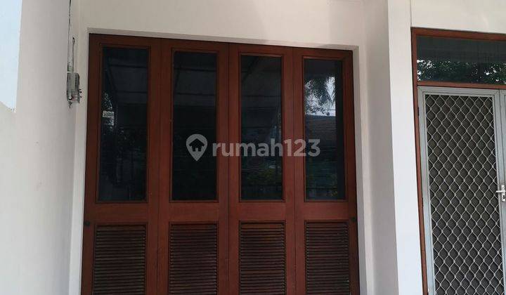 J Disewakan Rumah Tanjung Duren Utara Jakarta Barat Kamar 4  2