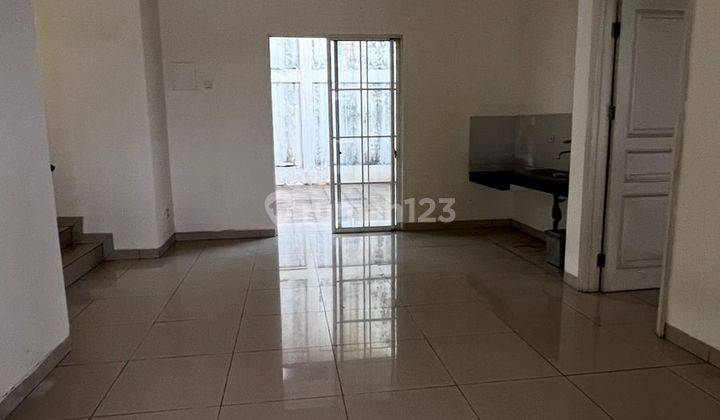P Ntn Disewakan Rumah 10x20 Europe Green Lake City Ready Mei 1