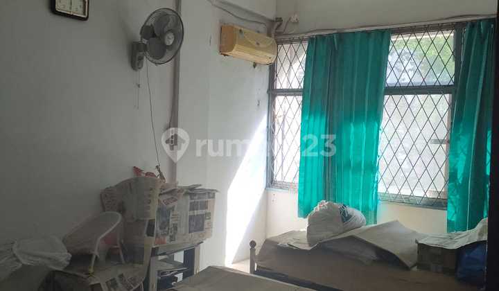 6 V Yny Quick Sale 4-Storey Shop House in Jelambar Facing North