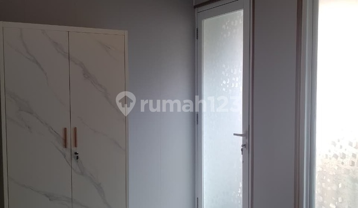 23 V Lk Disewakan Rumah di Kebon Jeruk 3 LT