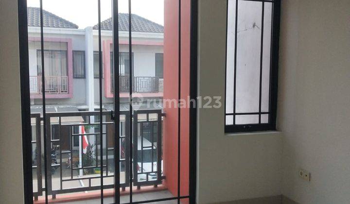 P Fl Disewakan Cepat Rumah 6x15 Siap Huni di Green Lake City 1