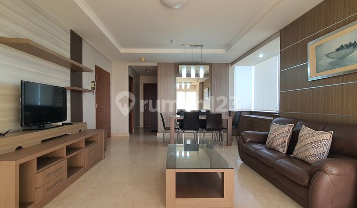 P Lk Dijual Apartemen 3+1 BR Furnished di Permata Hijau Residence
