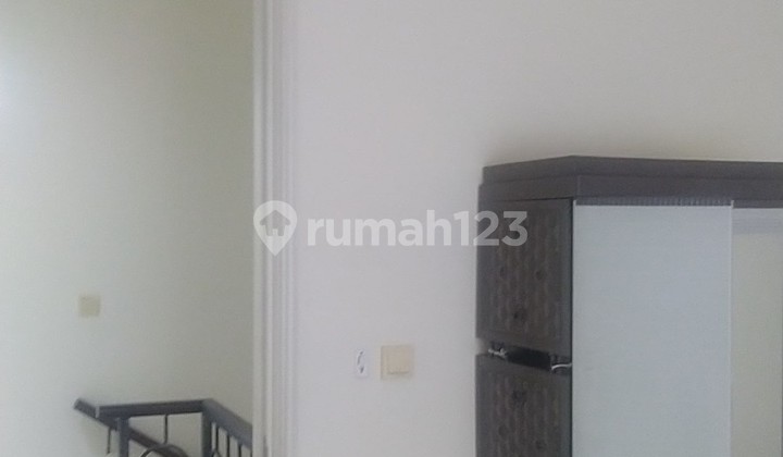 15 V Lk Disewakan Rumah 6X15 di Green Lake City