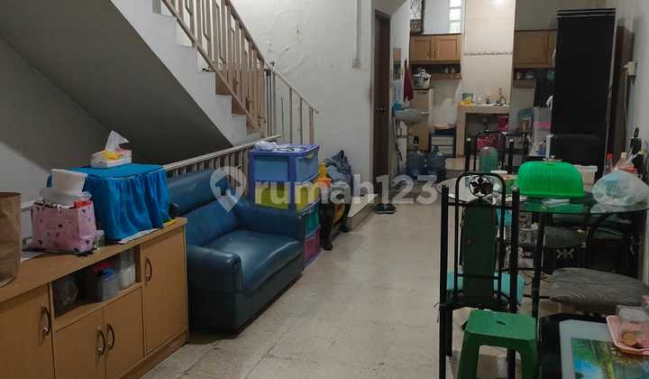 4 V Yny For Quick Sale 4-Storey Shophouse Strategic Location