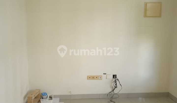 J Disewakan Rumah West Europe Green lak city 6x15 2