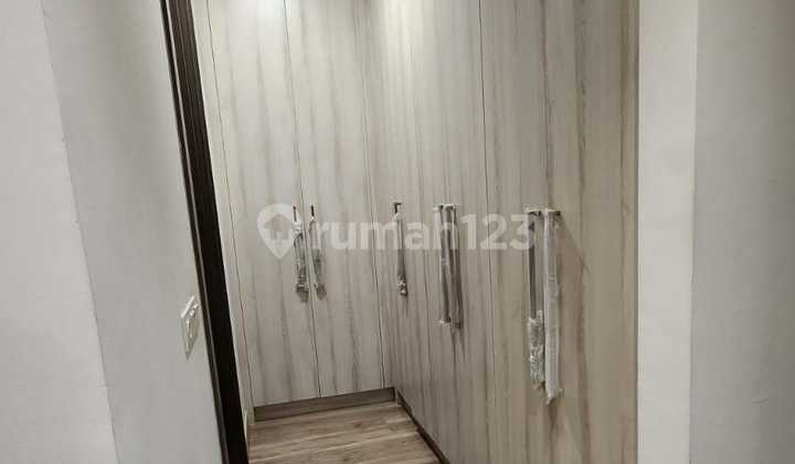 29 V Fl Disewakan Apartement St Moritz Full Furnish 2
