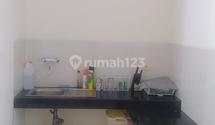 1 V Lk Disewakan Cepat Rumah di Green Lake Cluster West Europe 2