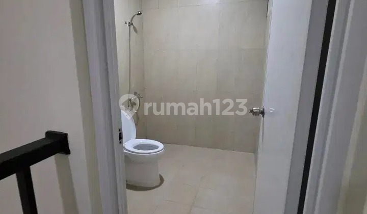 V Lk Dijual Rumah di Mutiara Puri Kembangan, Bojong Rawa Buaya