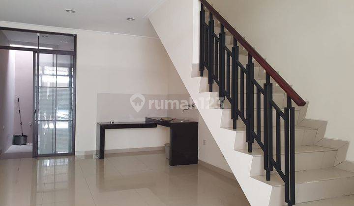 P DN Disewakan Rumah 4x15 East Asia Green Lake City Min. 2 Thn 1