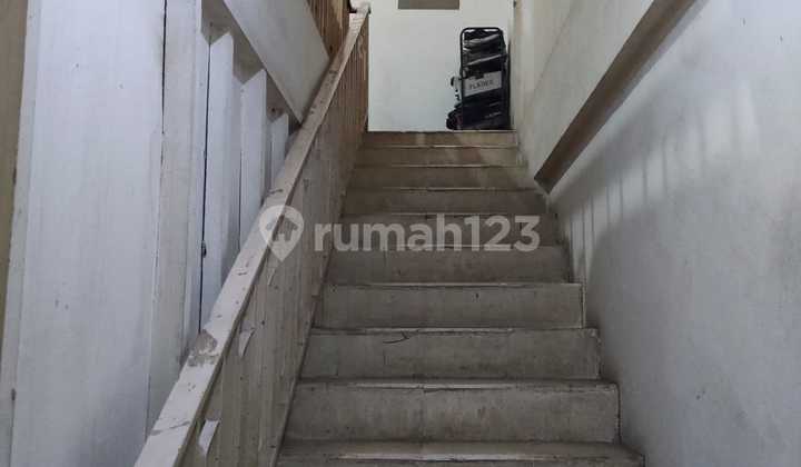 3 V Yny For Quick Sale 4-Storey Shop House with 4 Bedrooms 2