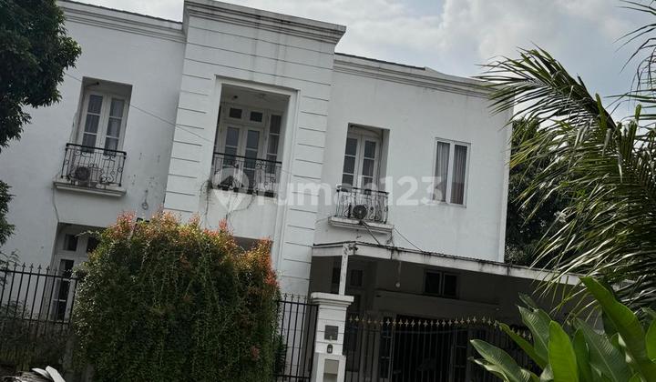 19 V Nis Disewakan Rumah Mewah di Cinere Jakarta Selatan