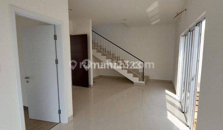 P DV Disewakan Rumah 8x12 Siap Huni The Riviera @ Metland Puri  1