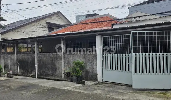 9 V Lk Dijual Rumah 3 Br di Kapuk, Cengkareng