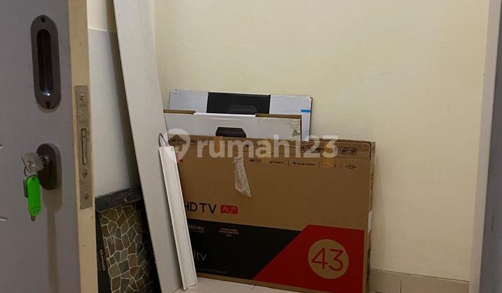 P Slv For Rent House 6X15 West Europe in Green Lake City Min. 2 Yrs 2