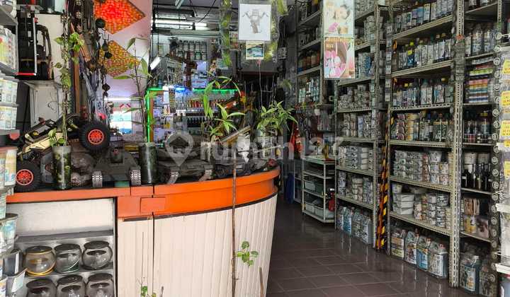 7 V Lk Dijual Ruko 3 Lantai di Gambir, Hadap Selatan 7 V Lk Dijual Ruko 3 Lantai di Gambir, Hadap Selatan