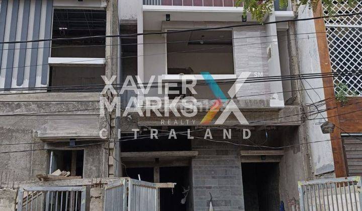 Rumah Baru 2 Lantai SHM Tenggilis Tengah 1