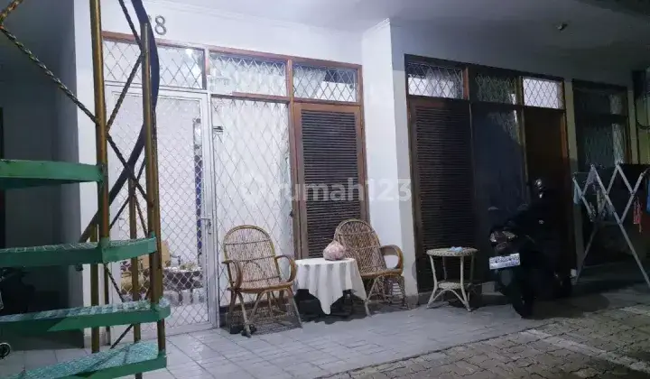 Dijual Cepat Rumah Kosan Aktif di Tubun Slipi 1