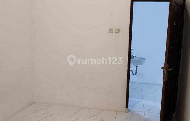 Sewa Rumah Baru Taman Aries  2