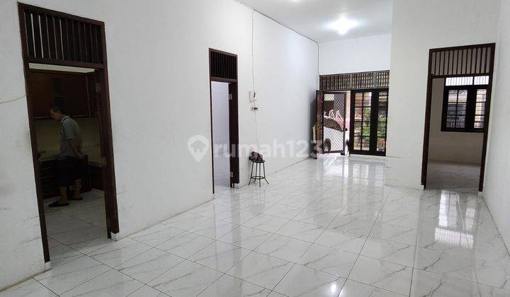 Sewa Rumah Baru Taman Aries  25