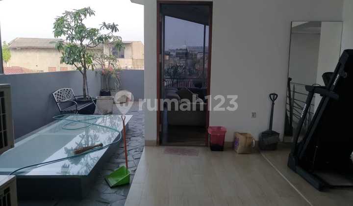 For Sale Minimalist Modern House Jelambar Wijaya Kusuma 2