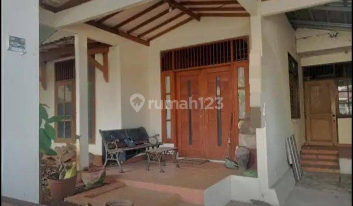 Dijual Cepat Rumah di Komplek Dpr Ri Kembangan 1