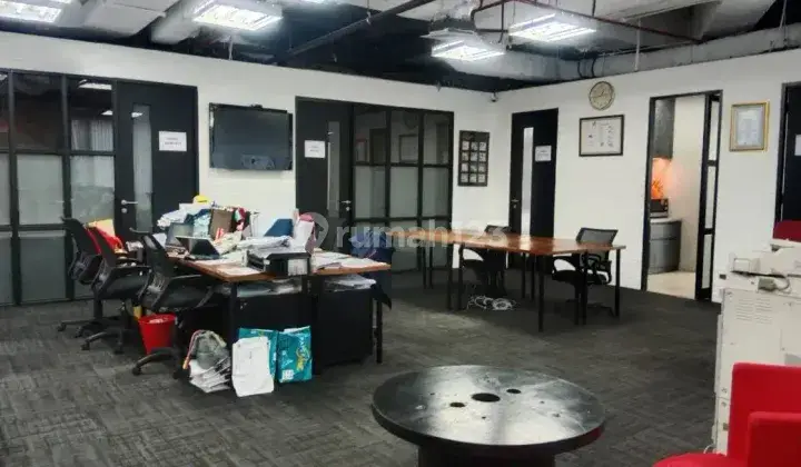 Dijual Cepat Ruang Kantor di Menara Kadin 1