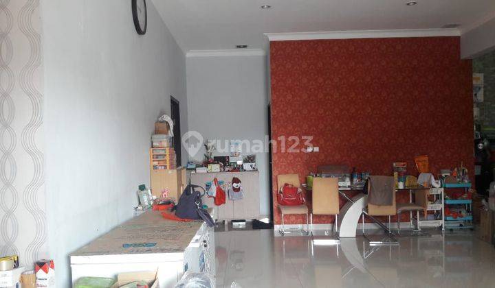 Dijual Rumah di Perumahan Taman Kota Kembangan 2