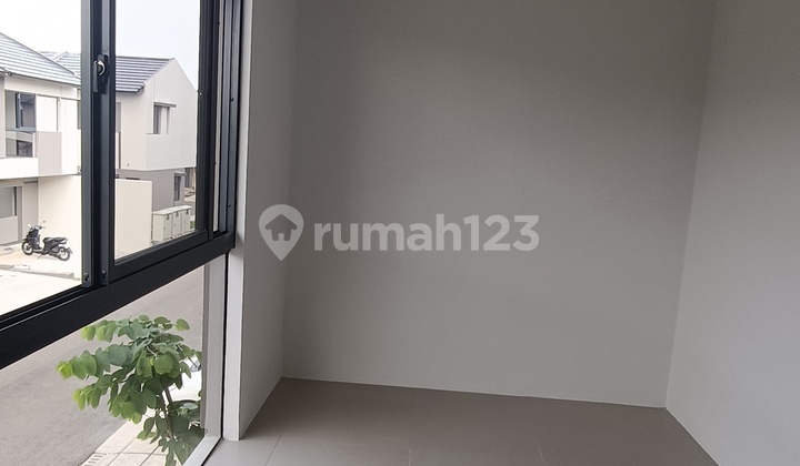 Rumah Sewa 2 LT Lokasi Strategis Jl. Raya Legok 2