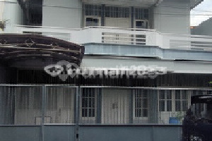 Rumah Lokasi Strategis Cocok Untuk Kantor Jarang Ada 2